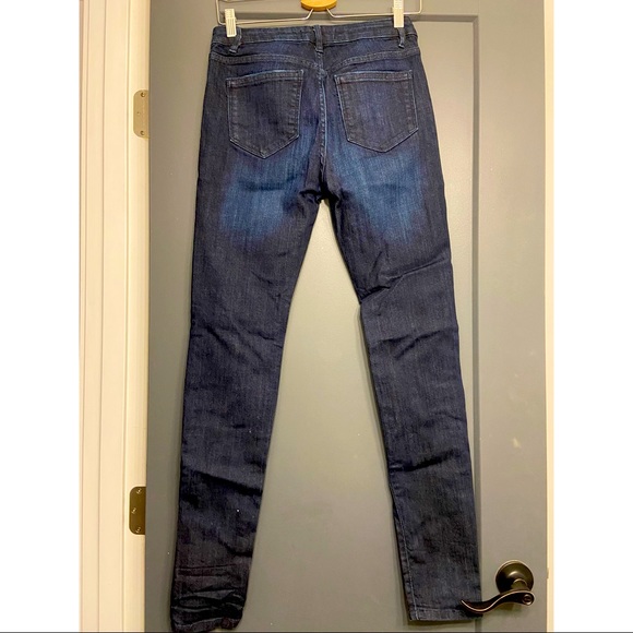 Worn Once - RW&Co Skinny Dark Wash Jeans - Size 28 - Picture 3 of 3